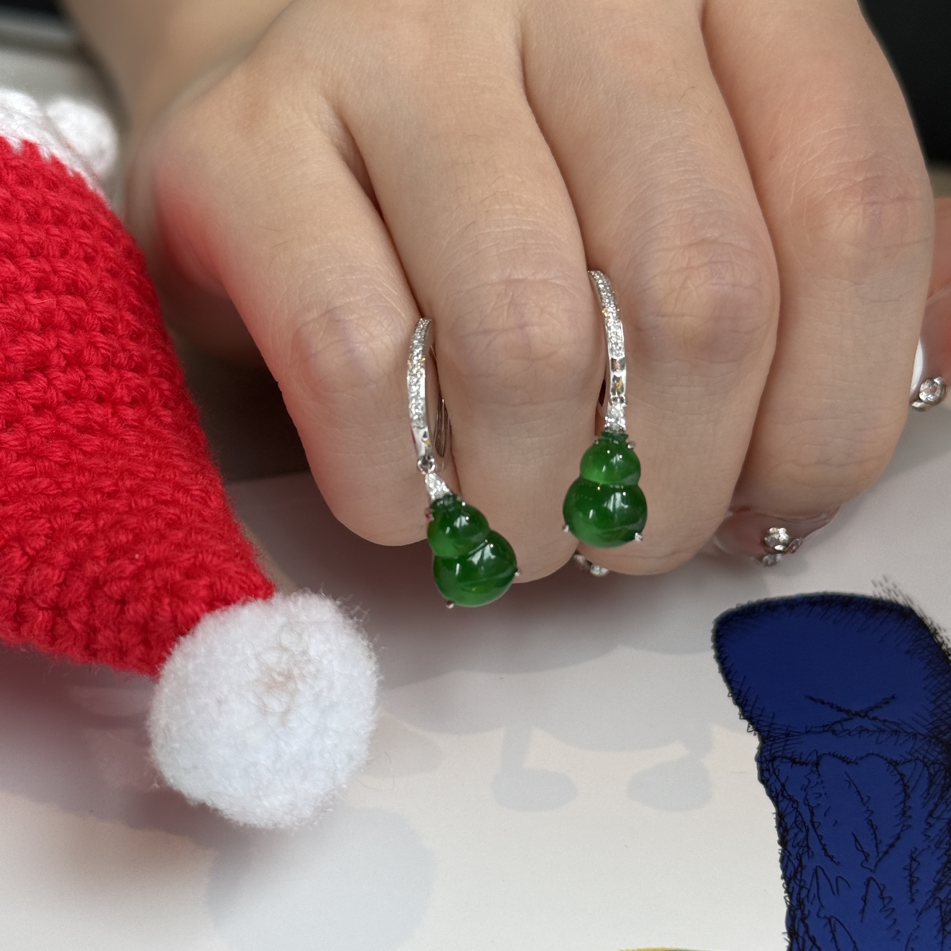 Green Hulu Jade Earrings (PJA00696C)