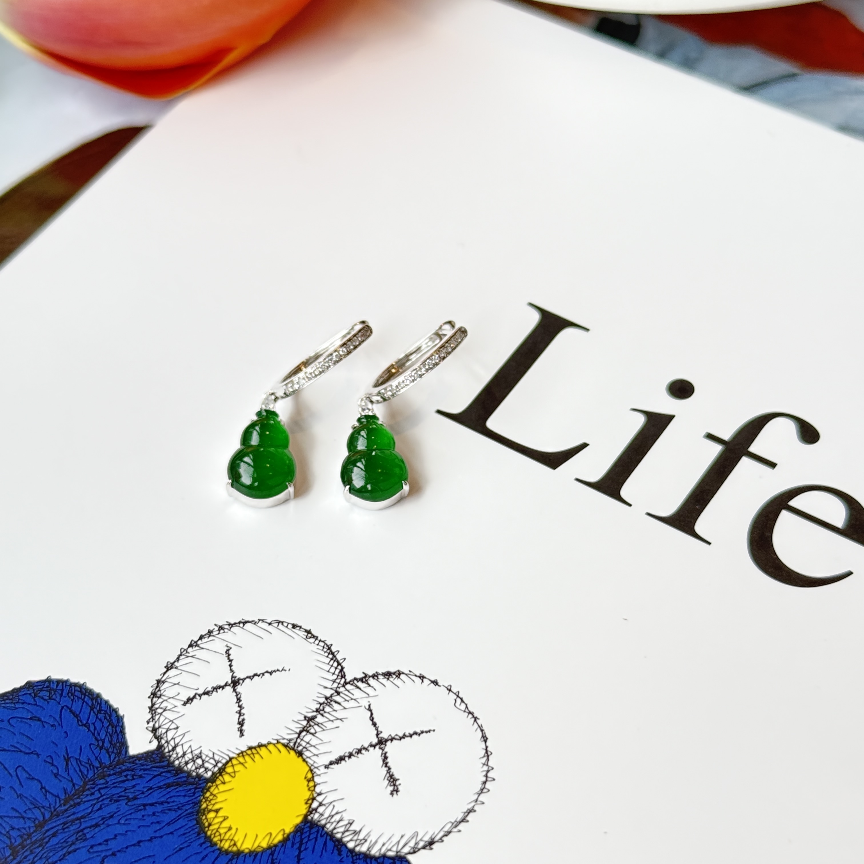 Green Hulu Jade Earrings (PJA00696C)