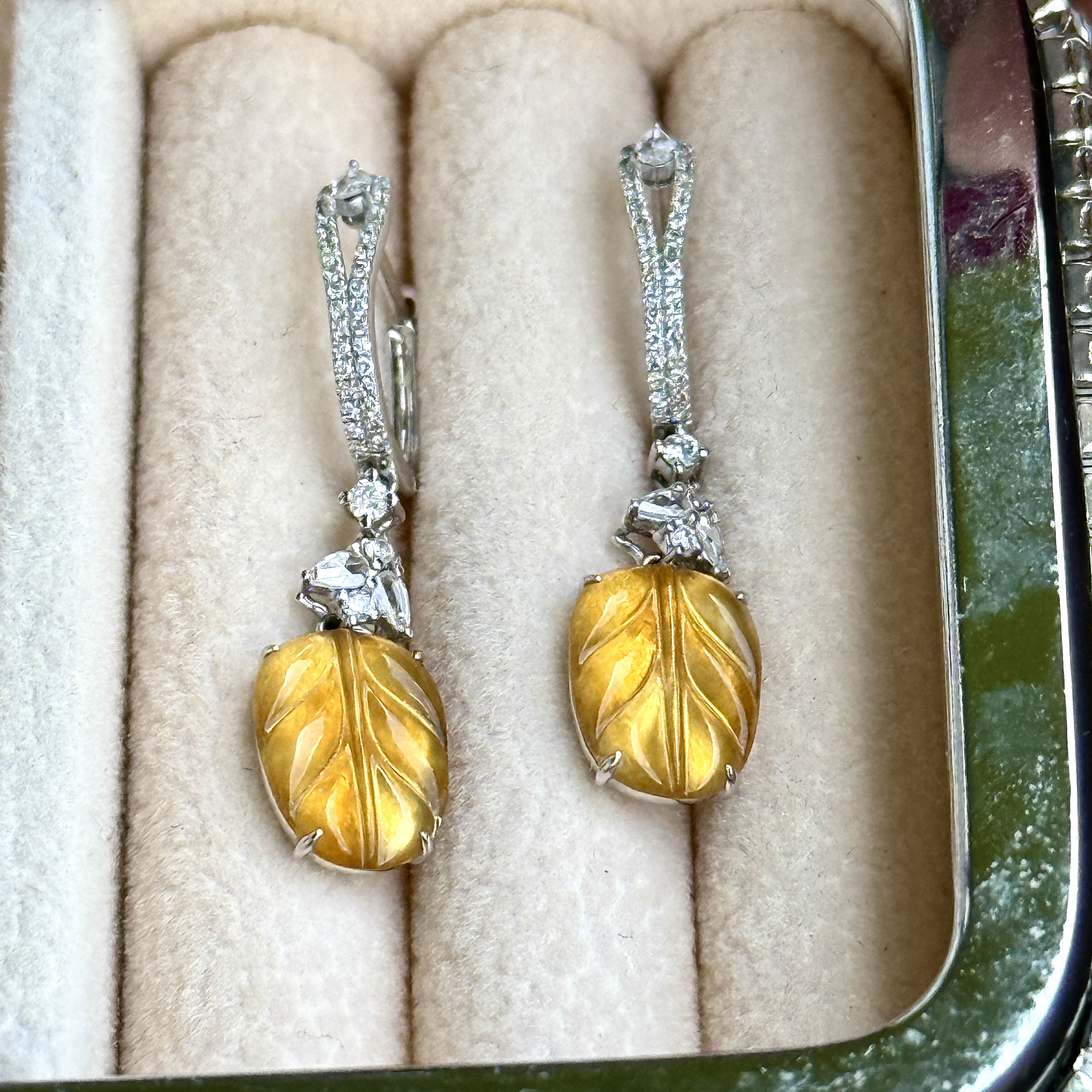 18K White Gold Light Yellow Leaf Shaped Jade Earrings (PJA00847)