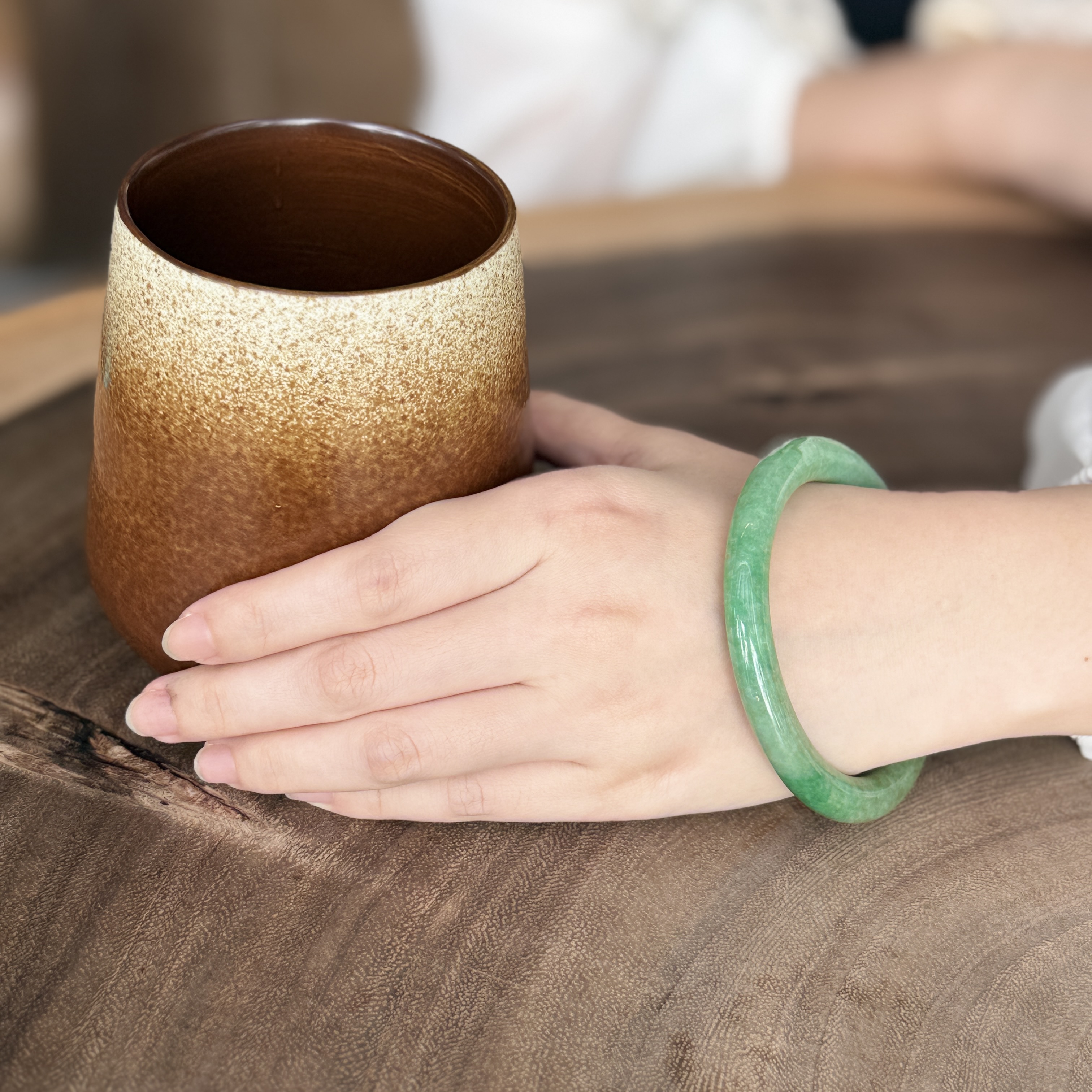 Green Jadeite Bangle (PJA00840)