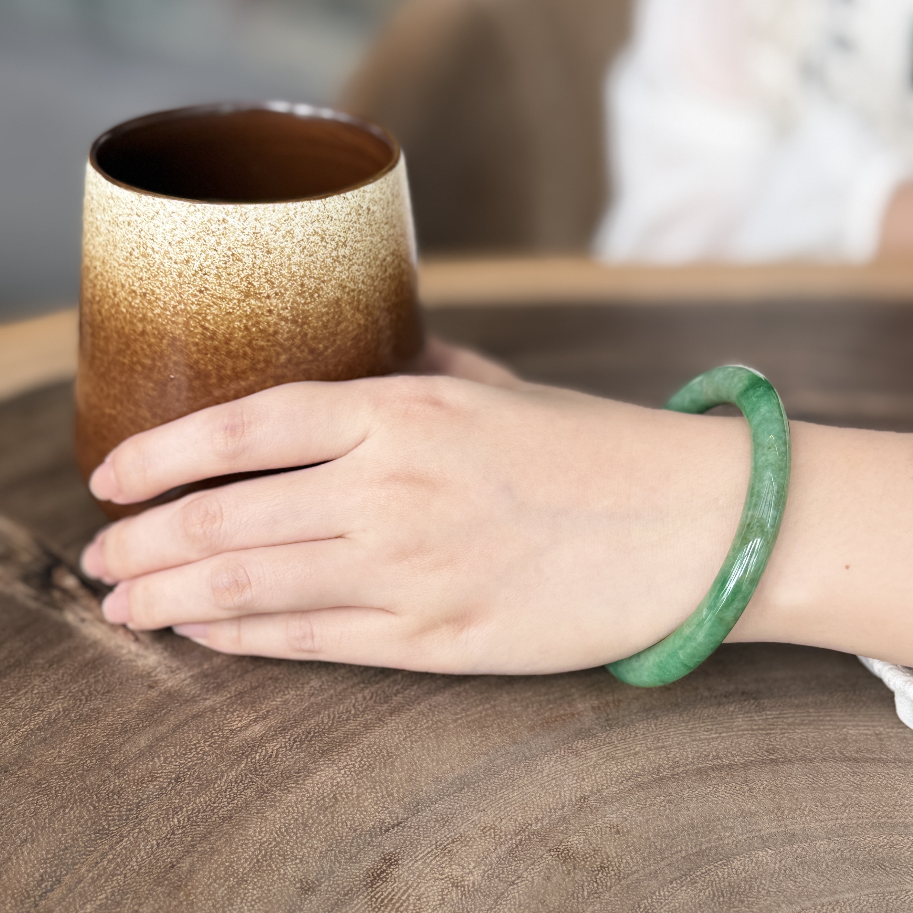 Green Jadeite Bangle (PJA00840)
