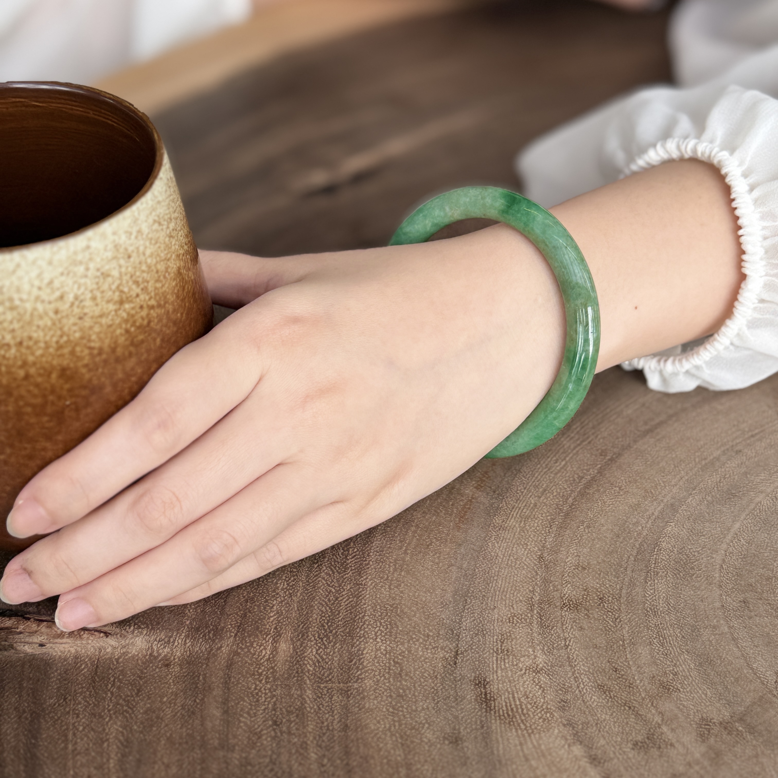 Green Jadeite Bangle (PJA00840)