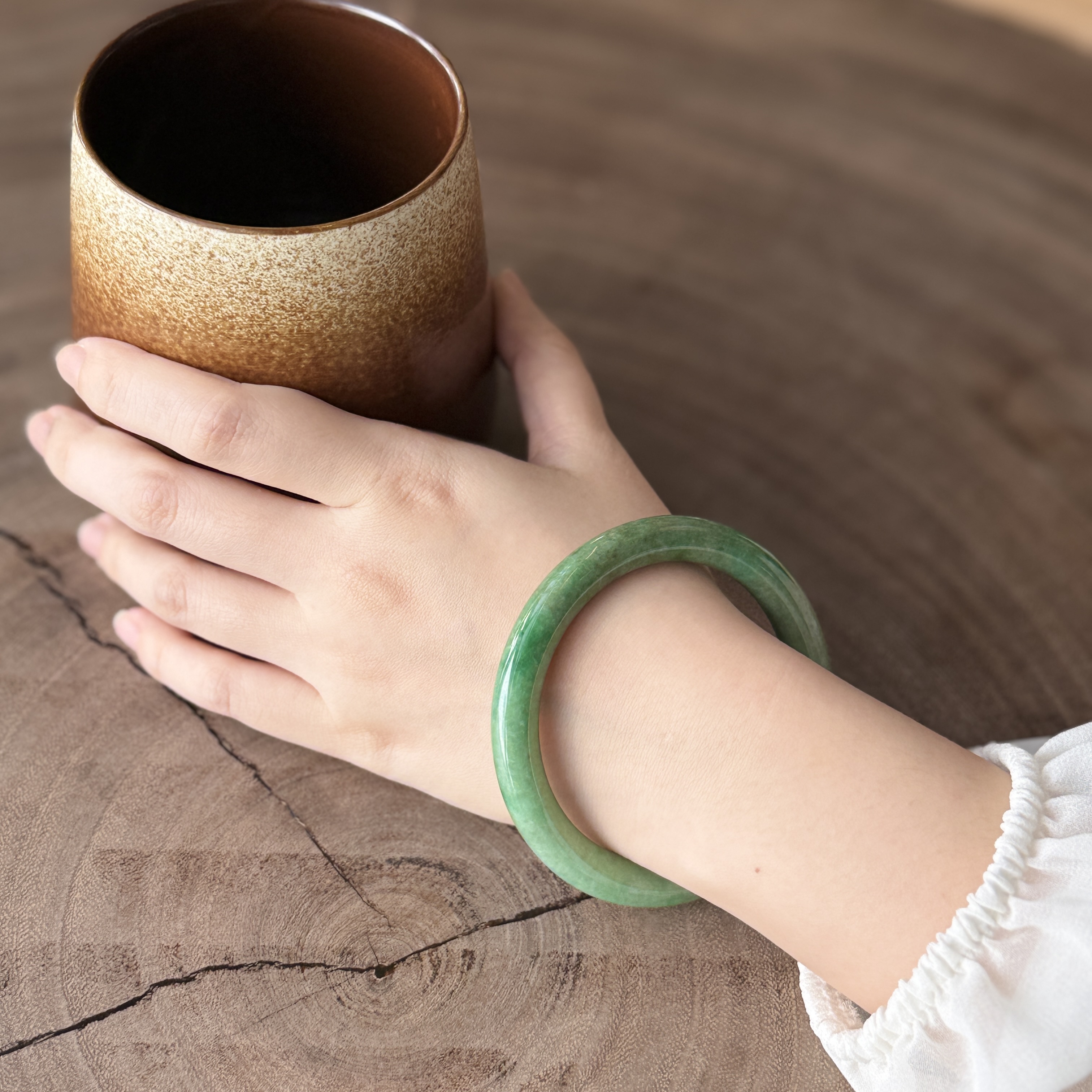 Green Jadeite Bangle (PJA00840)