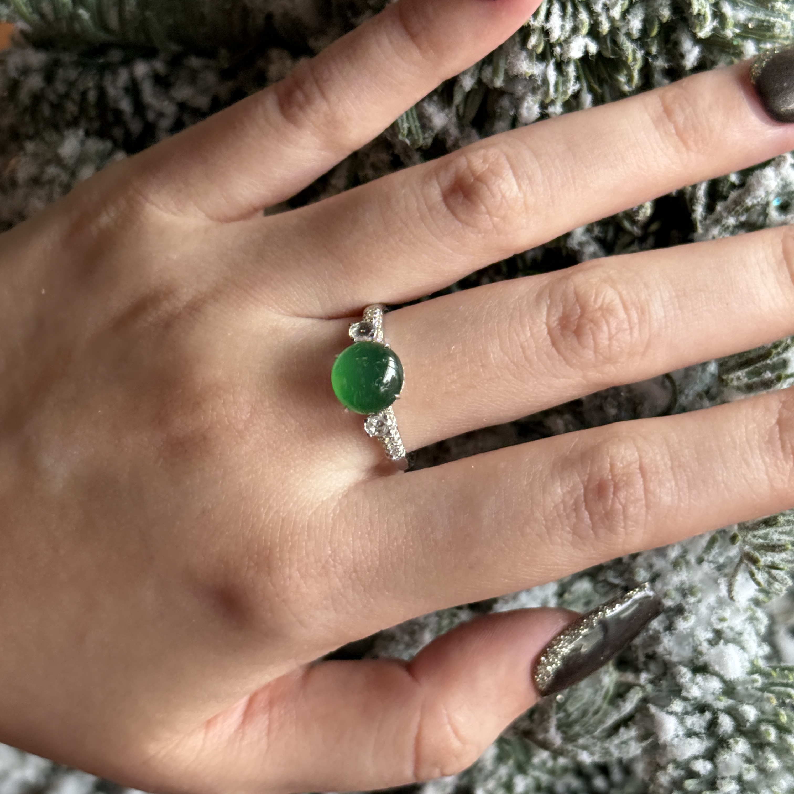 18k White Gold Green Jade Ring (PJA00641)