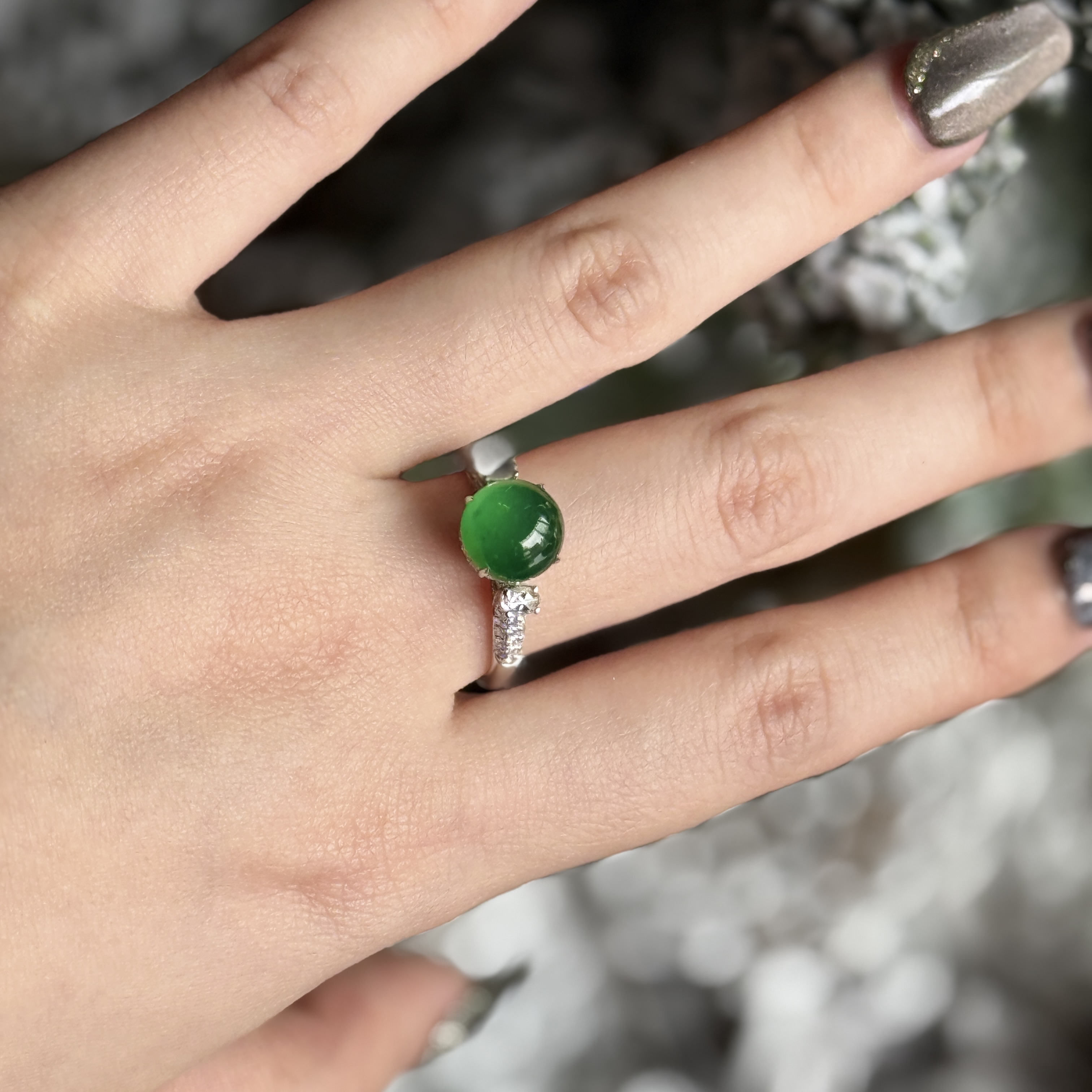 18k White Gold Green Jade Ring (PJA00641)