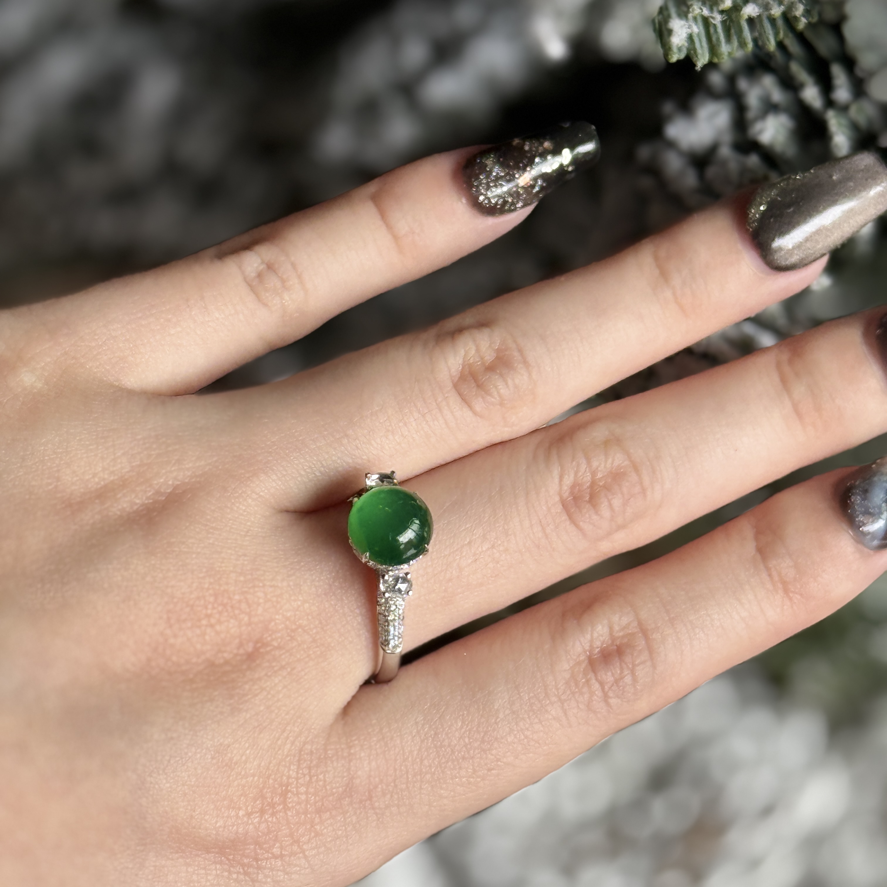 18k White Gold Green Jade Ring (PJA00641)