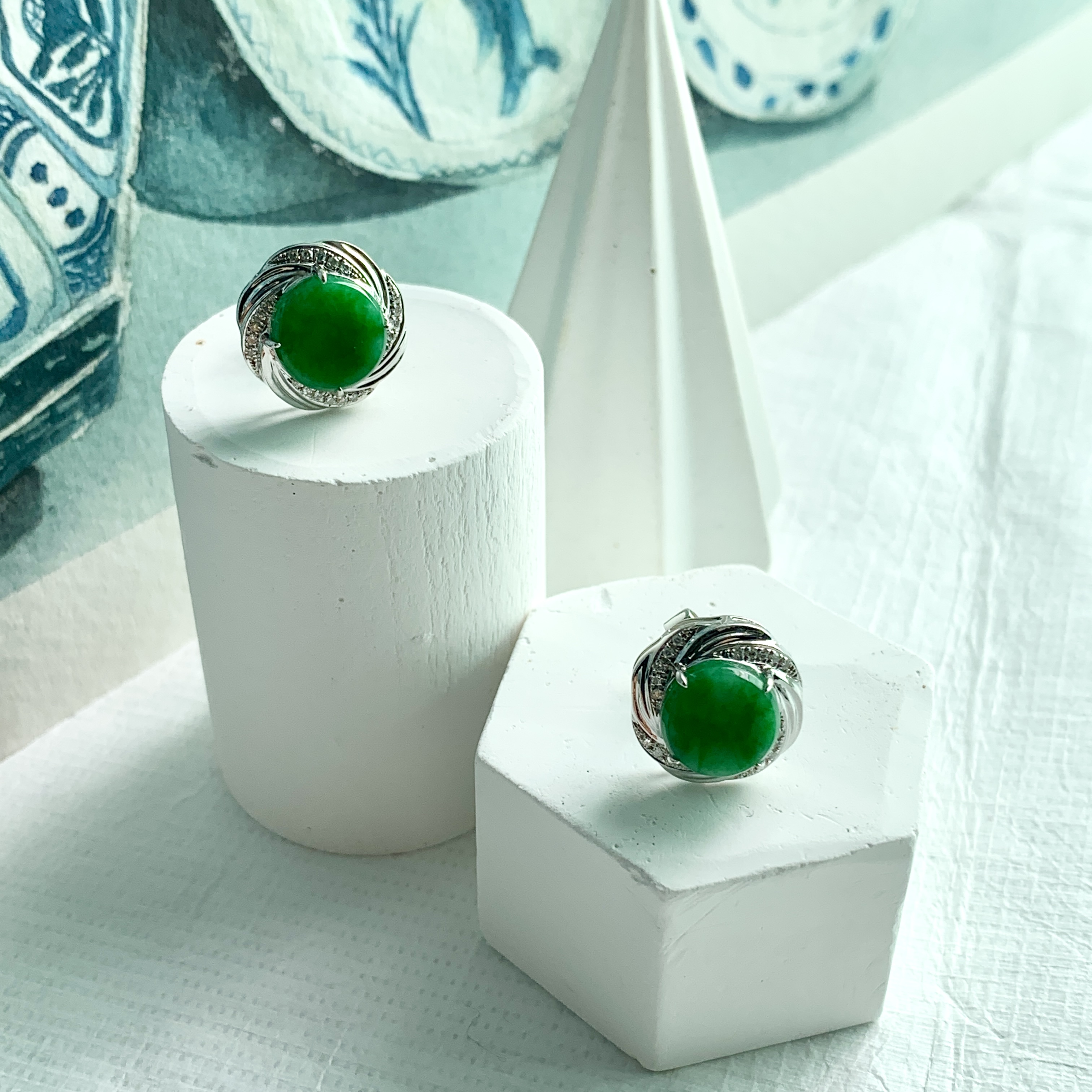 Green Round Jade Earrings (PJA00634)