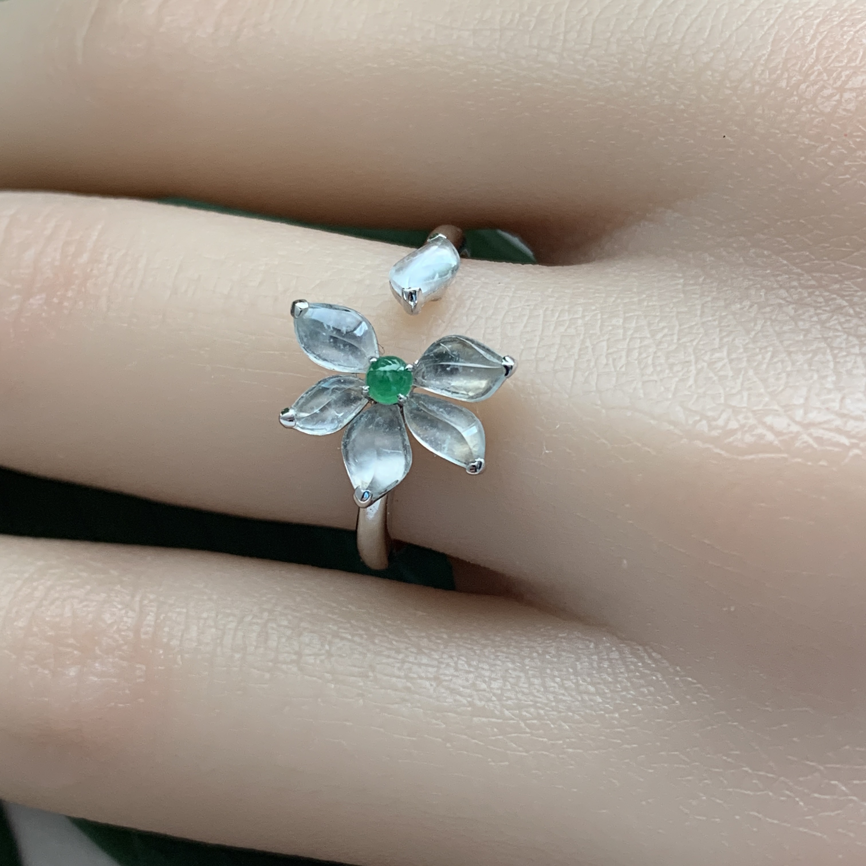 18K White Gold Flower Jade Ring (PJA00518B)