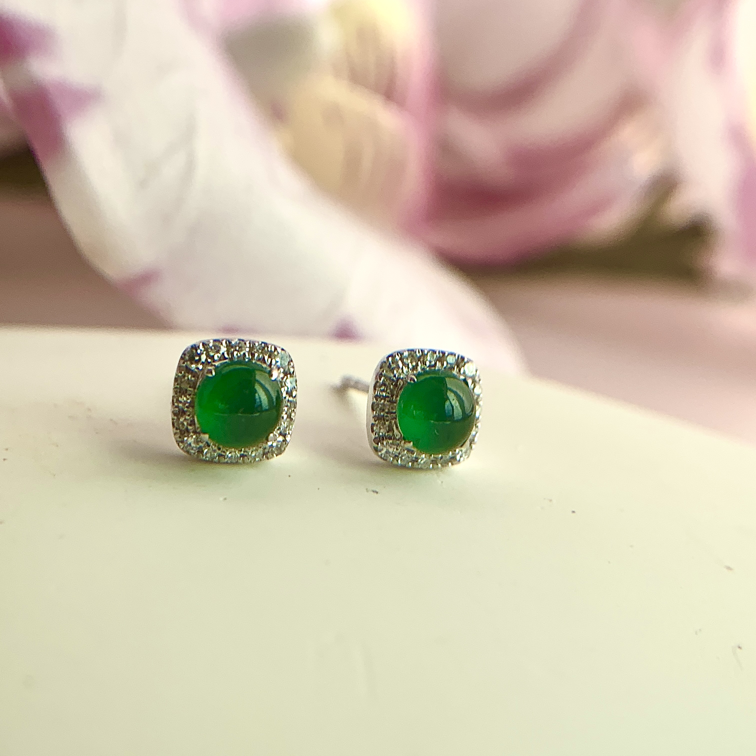 18K White Gold Green Jade Earrings (PJA00632A)