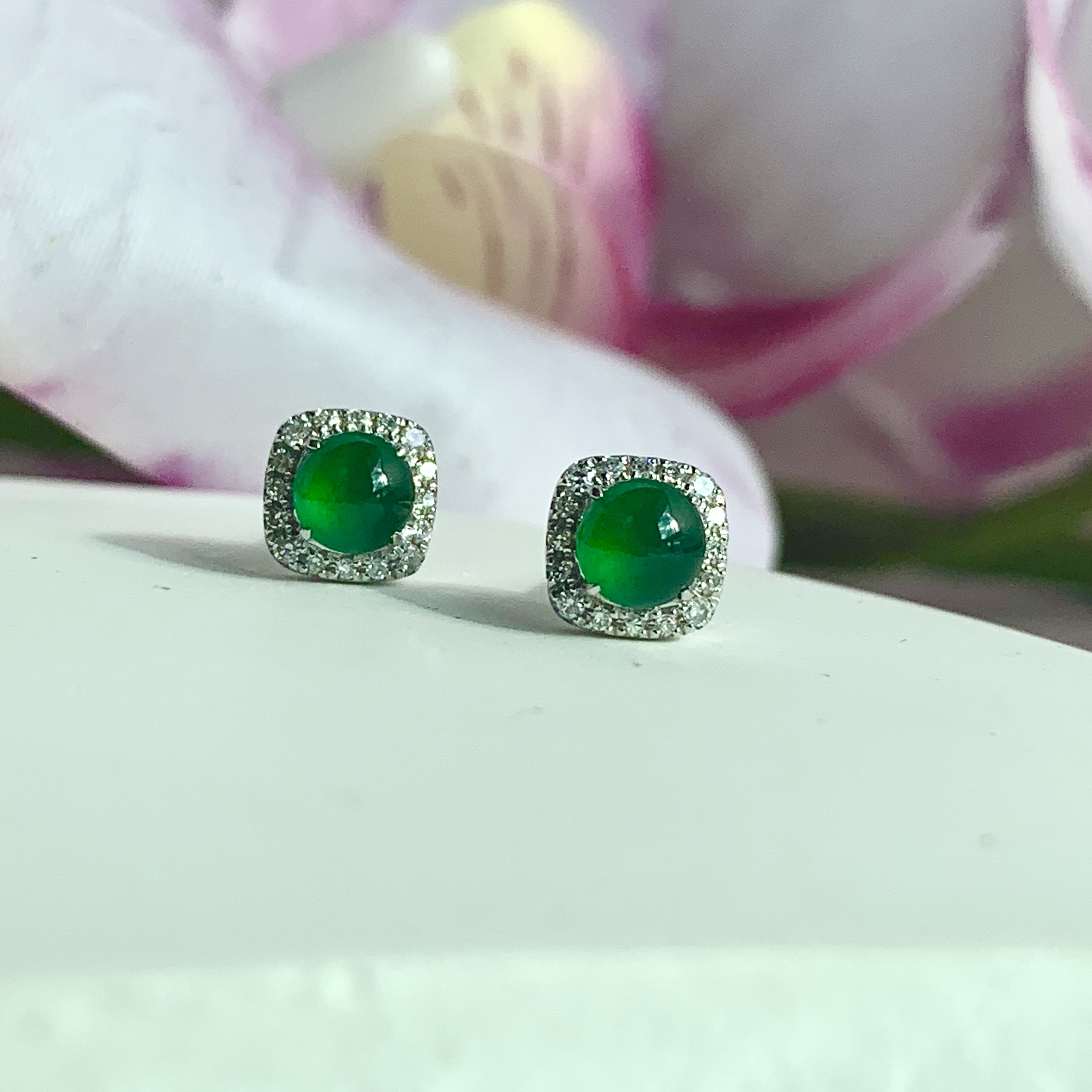 18K White Gold Green Jade Earrings (PJA00632A)