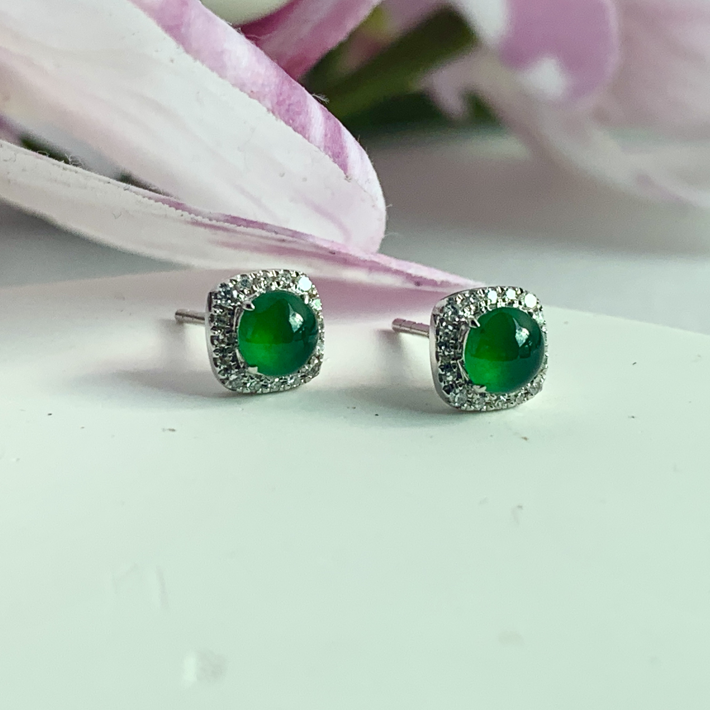 18K White Gold Green Jade Earrings (PJA00632A)