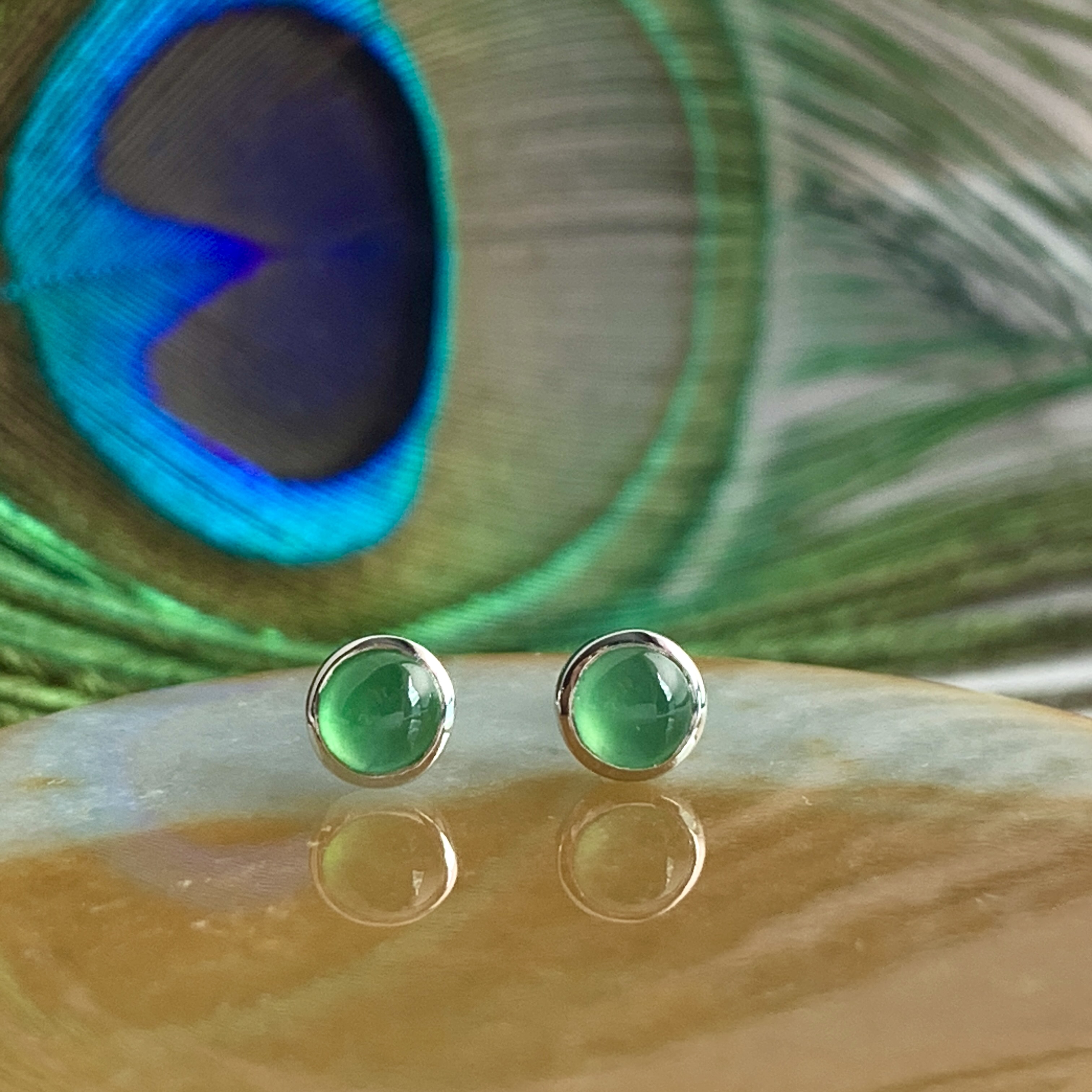 18K White Gold Green Jade Earrings (PJA00626)