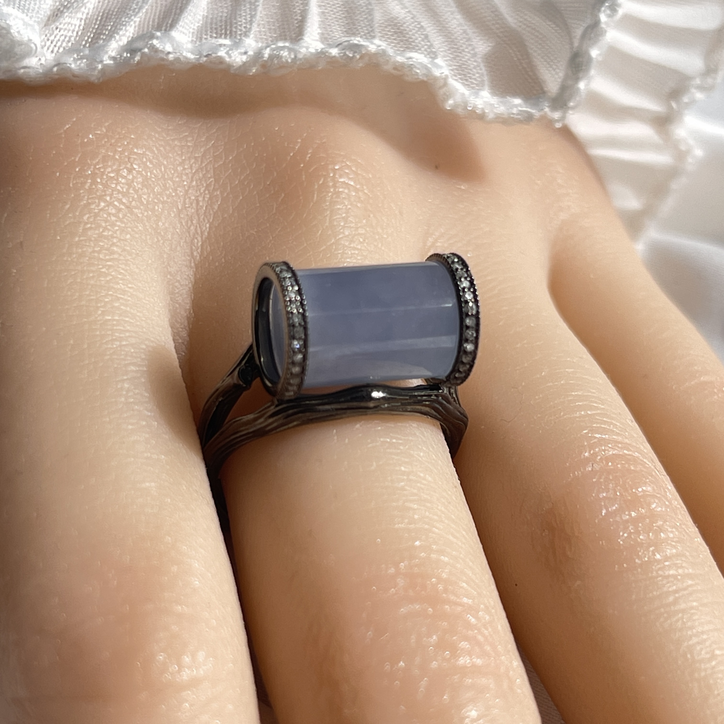 18K Black Gold Lavender Ring (PJA00333)