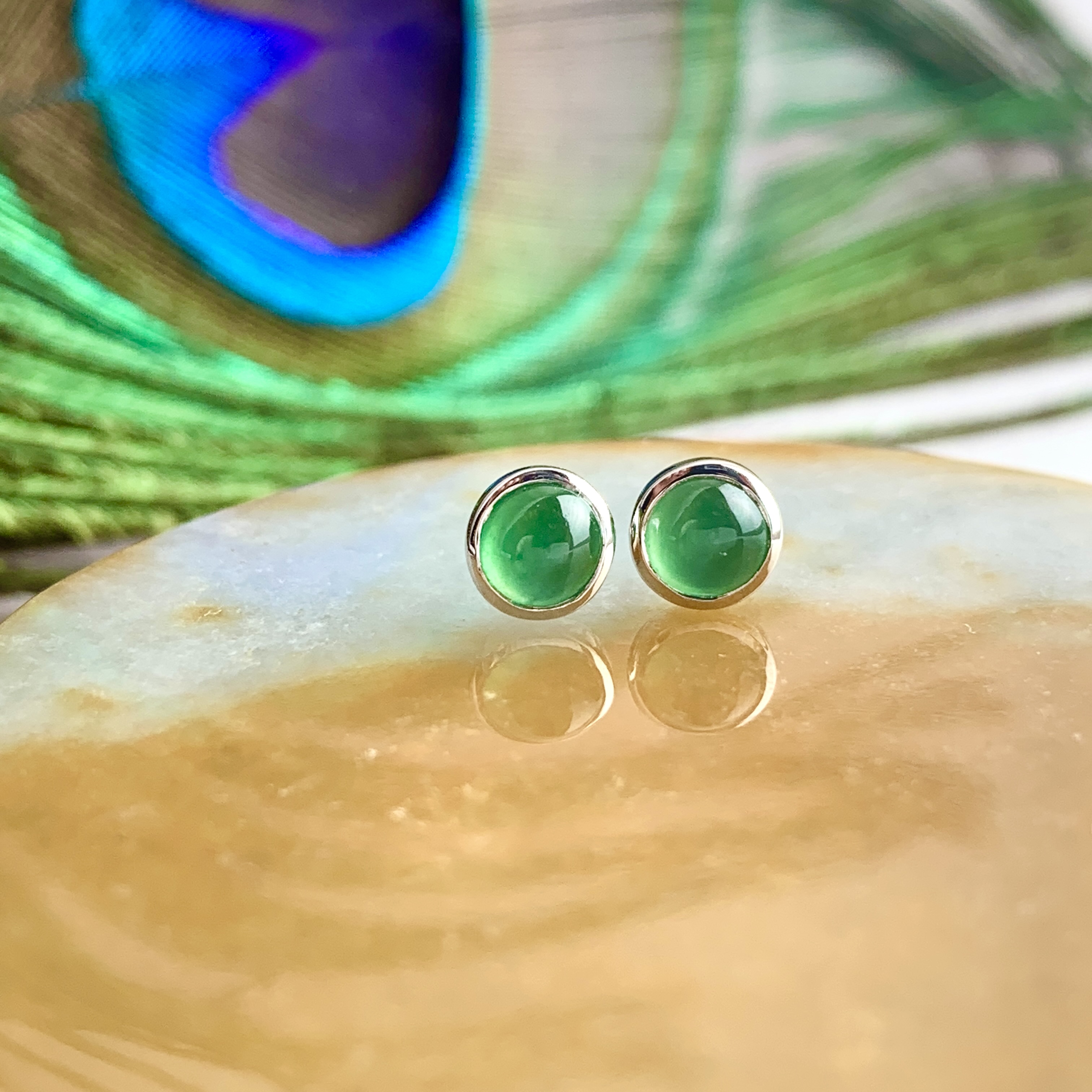 18K White Gold Green Jade Earrings (PJA00626)