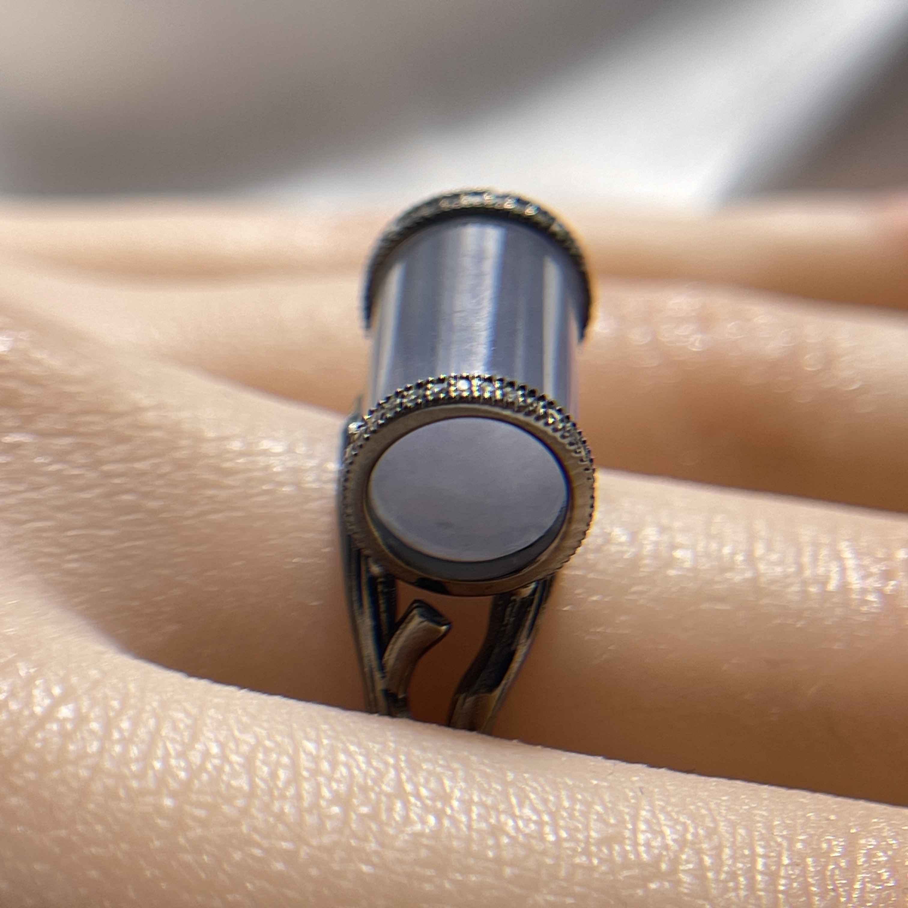 18K Black Gold Lavender Ring (PJA00333)