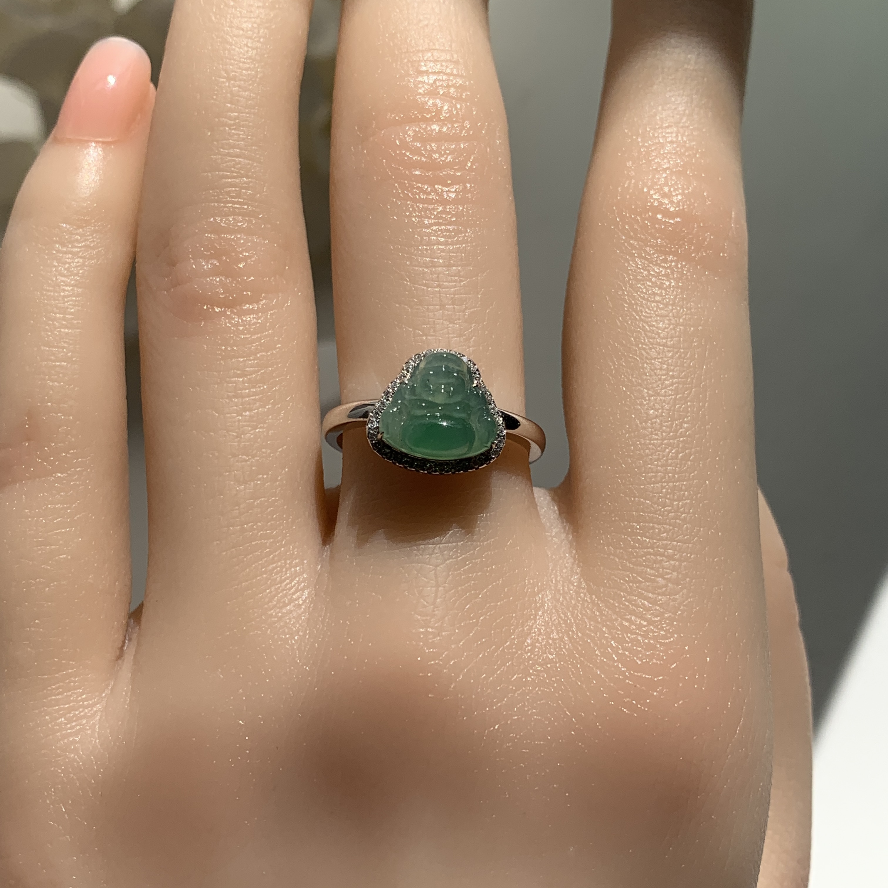 18K White Gold Green Laughing Buddha Jade Ring (PJA00581A)