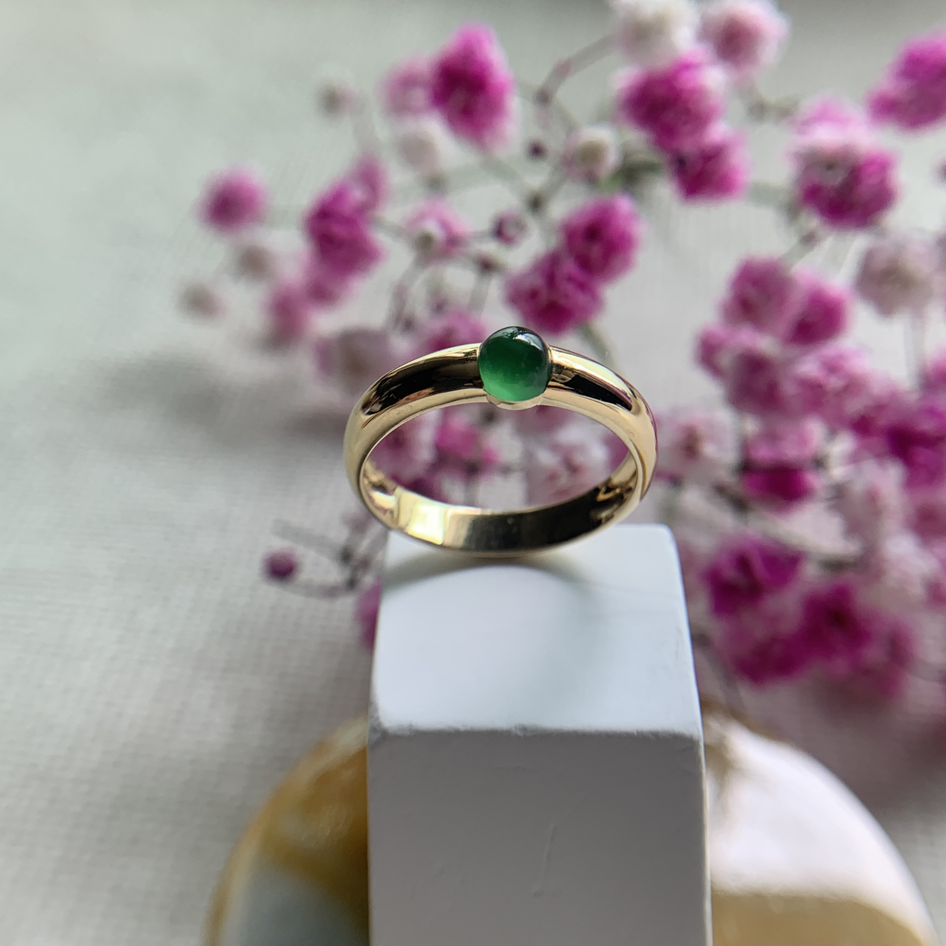 18K White Gold Green Jade Ring (PJA00642B)