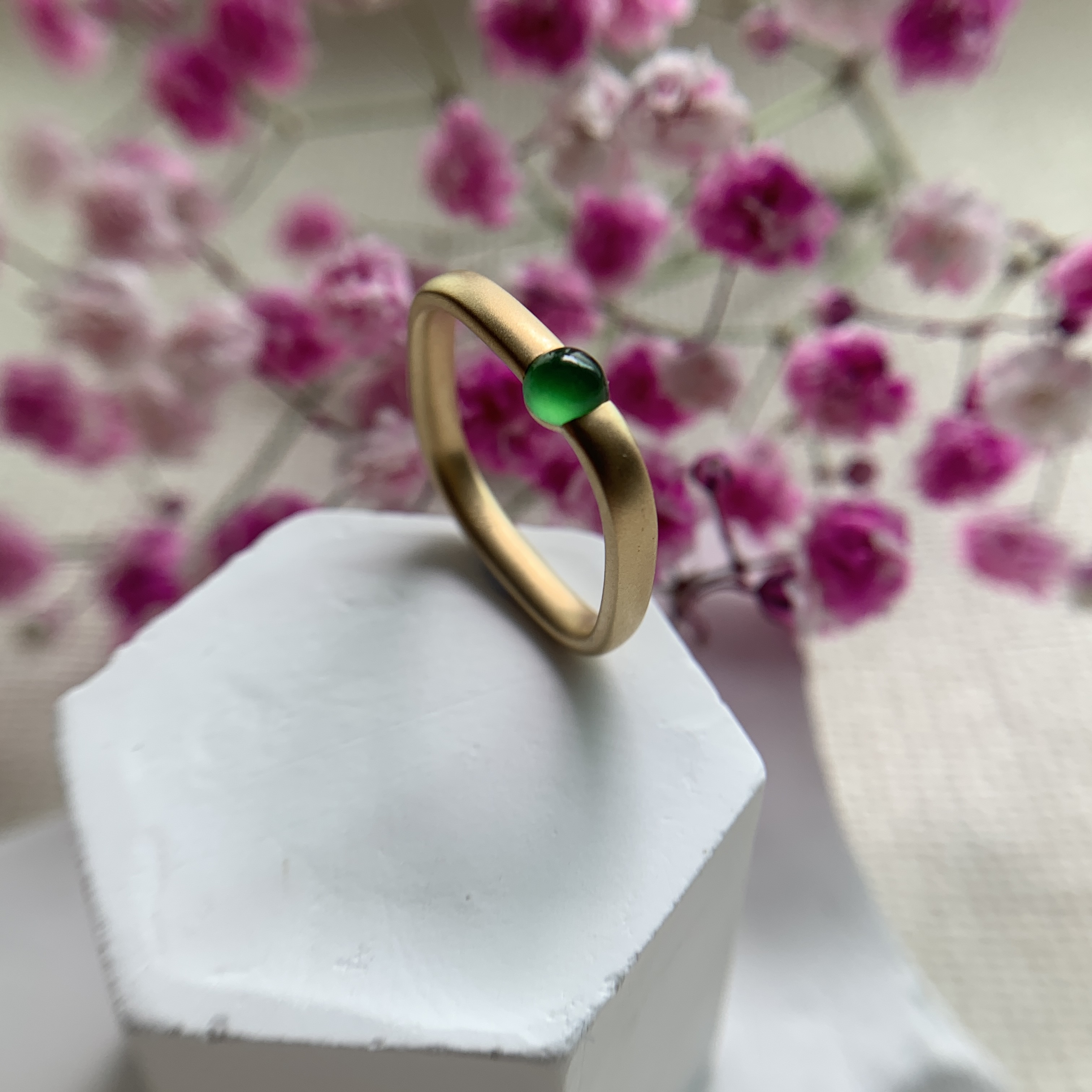 18K White Gold Green Jade Ring (PJA00642A)