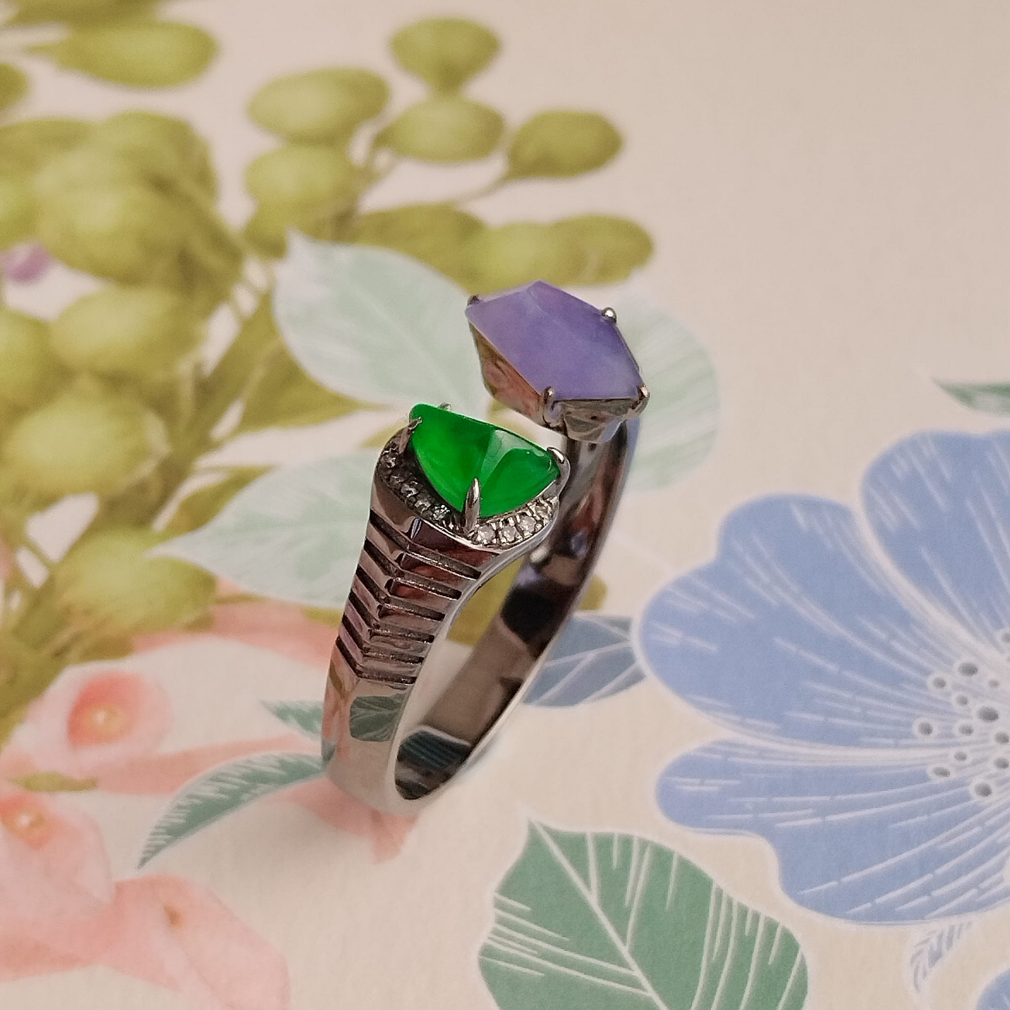 18k Black Gold Angular Shape Jade Ring (PJA00967)