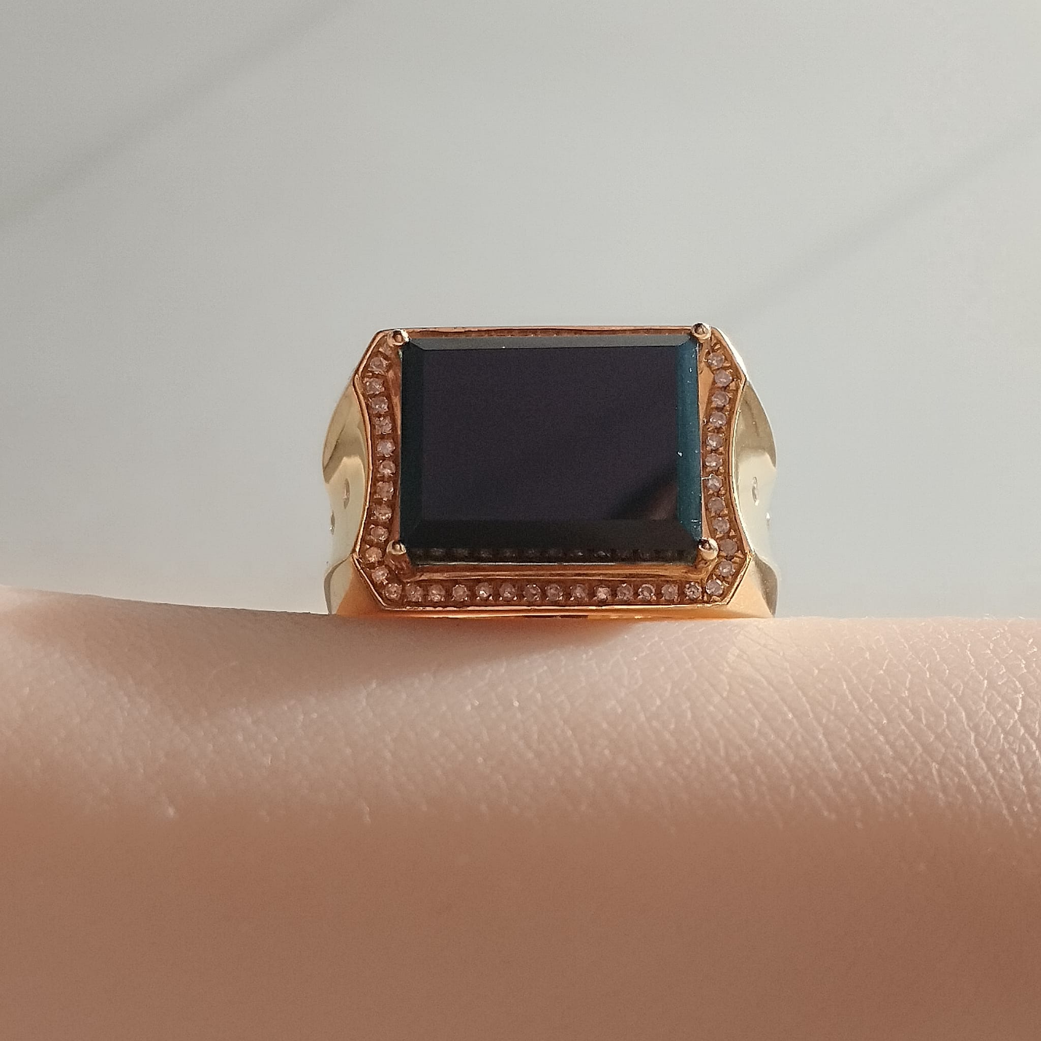 18k Yellow Gold Omphacite Jade Ring (PJA01054)
