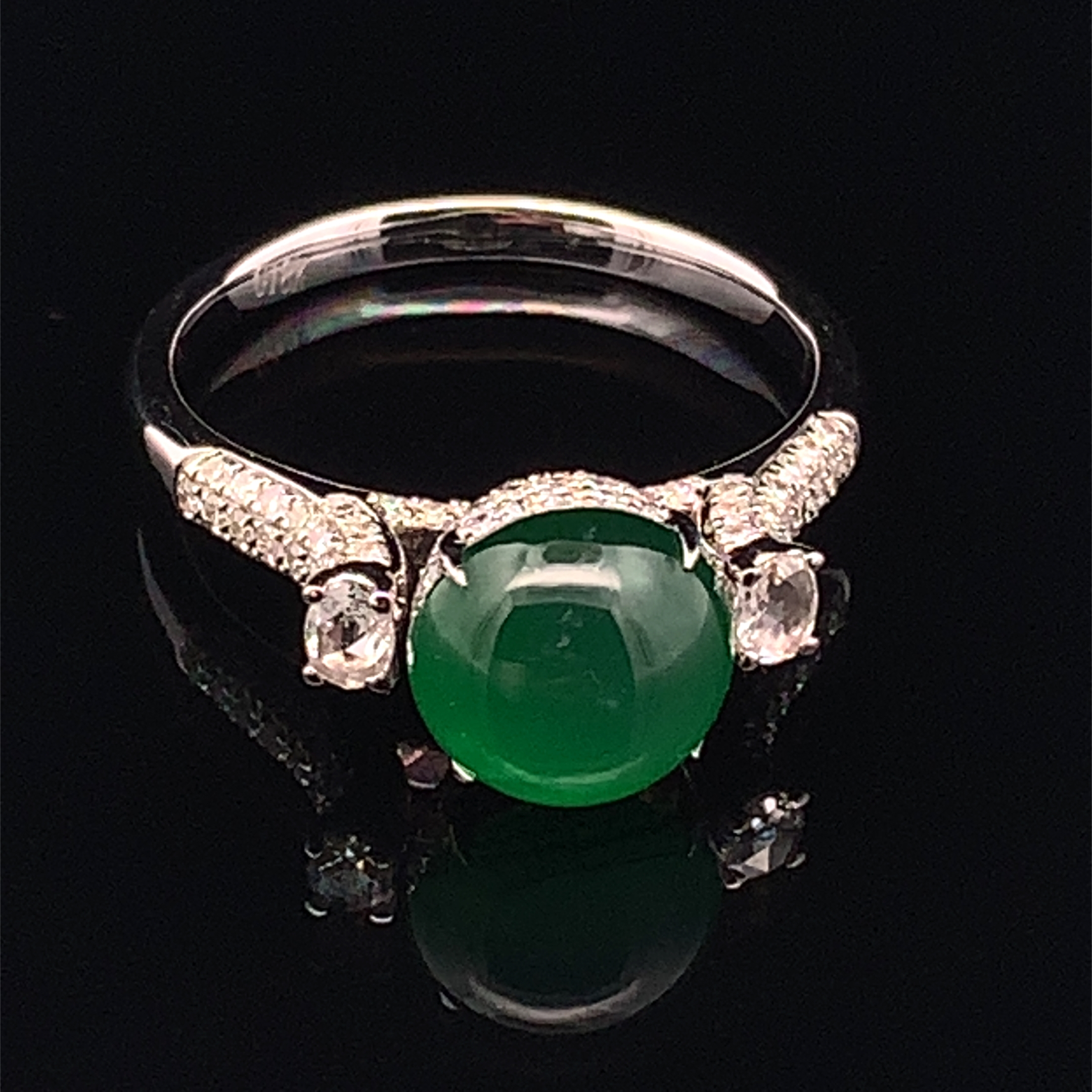 18k White Gold Green Jade Ring (PJA00641)