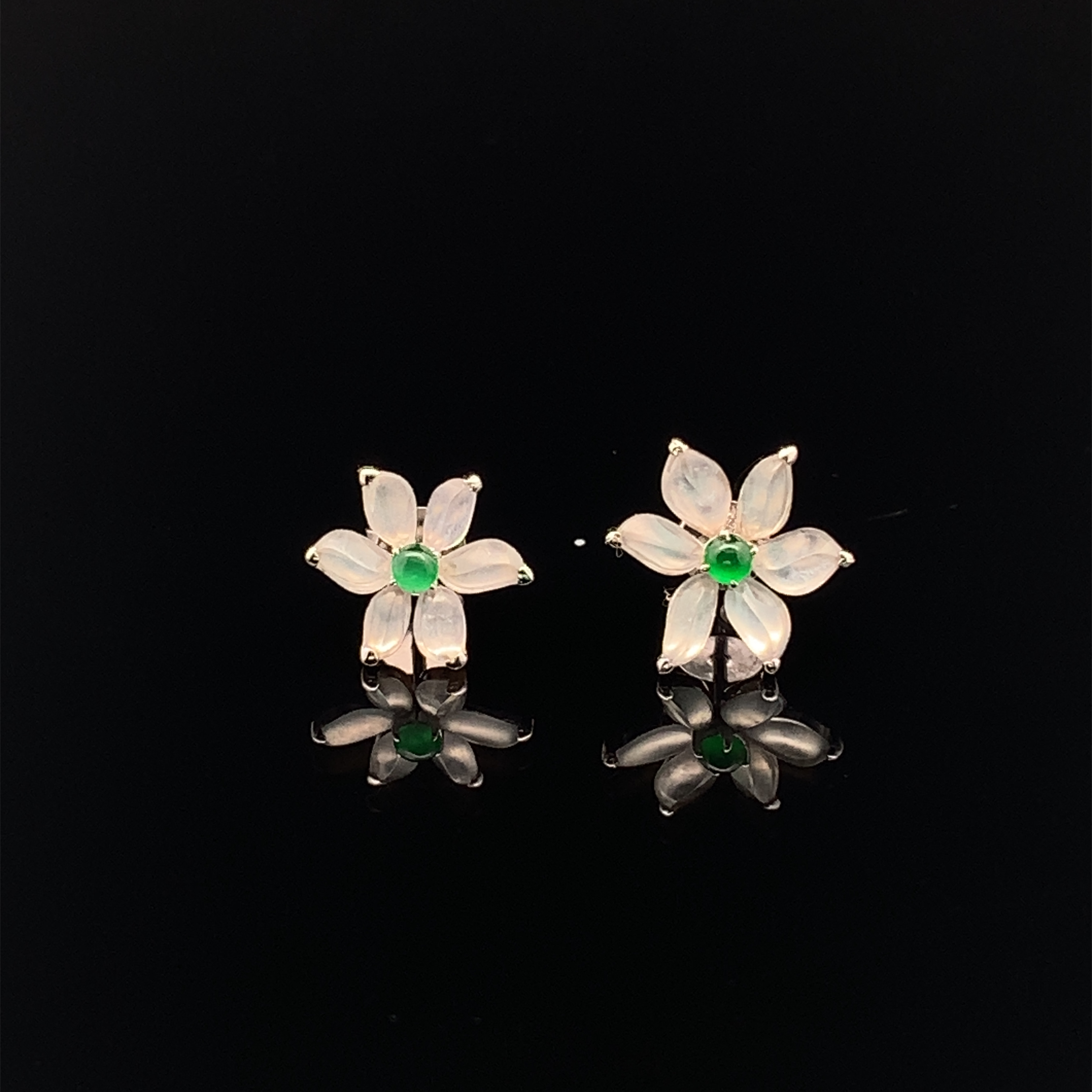 18K White Gold Flower Jade Earrings (PJA00518A)