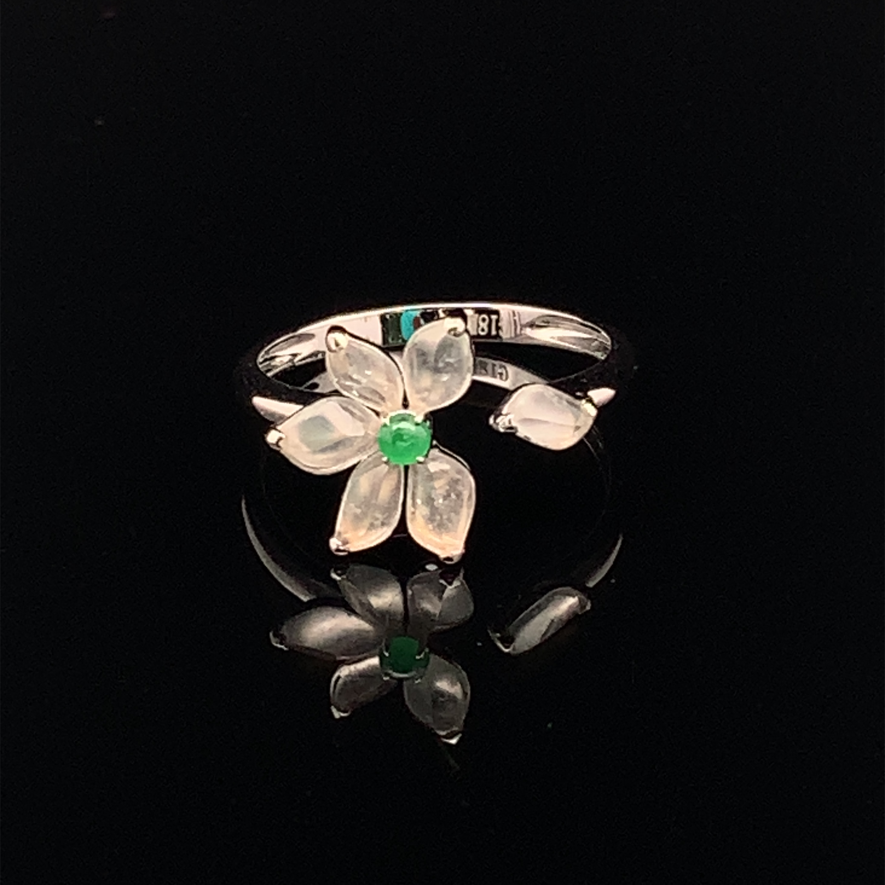 18K White Gold Flower Jade Ring (PJA00518B)