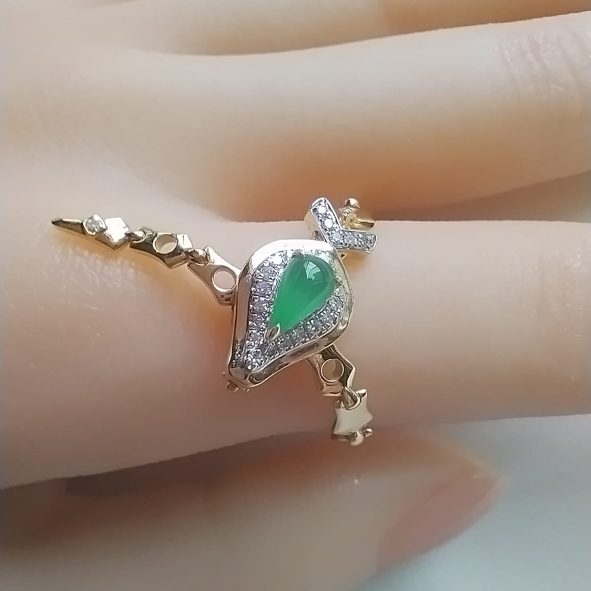 18k Yellow Gold Green Jade Serpent Ring (PJA01095)