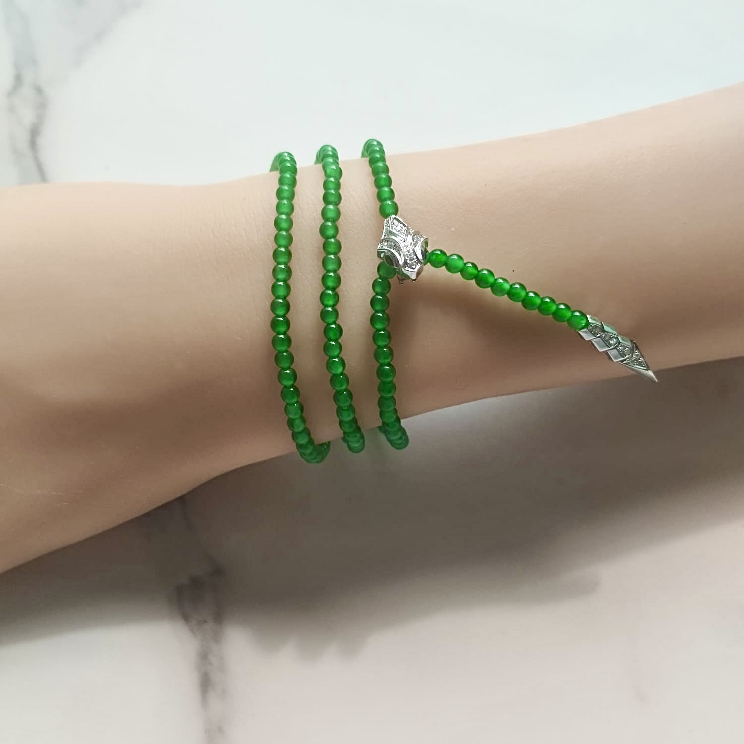 18k White Gold Green Jade Beads Necklace (PJA01022)