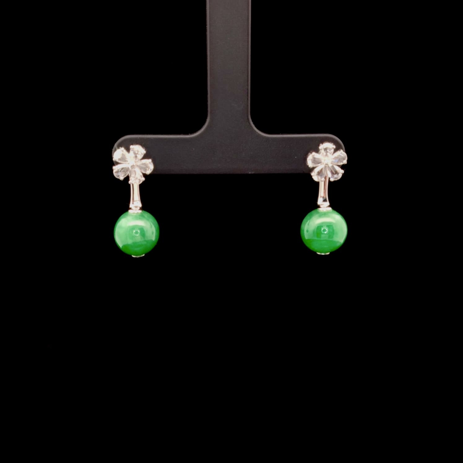 18K White Gold Green Beads Jade Earrings (PJA01270)