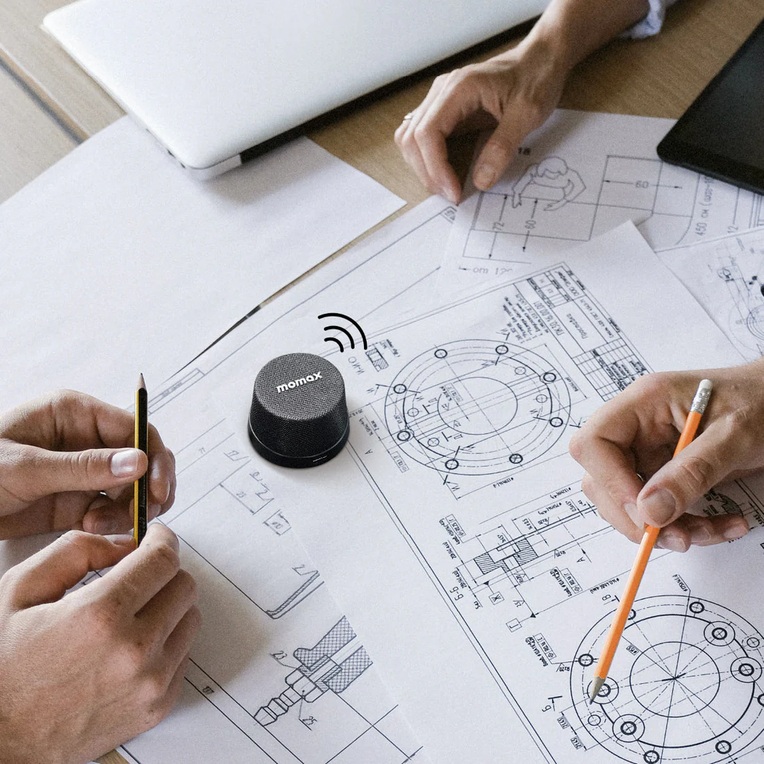 1-Vibe Go Magnetic Wireless Speaker Bundle Set