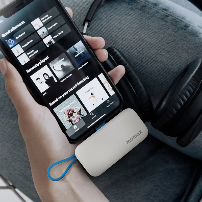 1-Power Mini 5000mAh Bulit-in foldable USB-C Connector Battery Pack