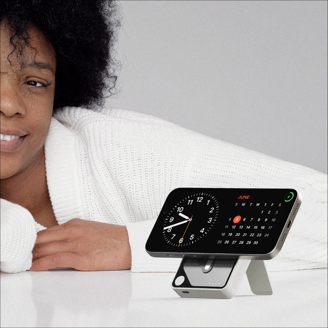 1-Power X Pro+ Magnetic Wireless Battery Pack (10,000mAh) with Built-in USB-C Cable