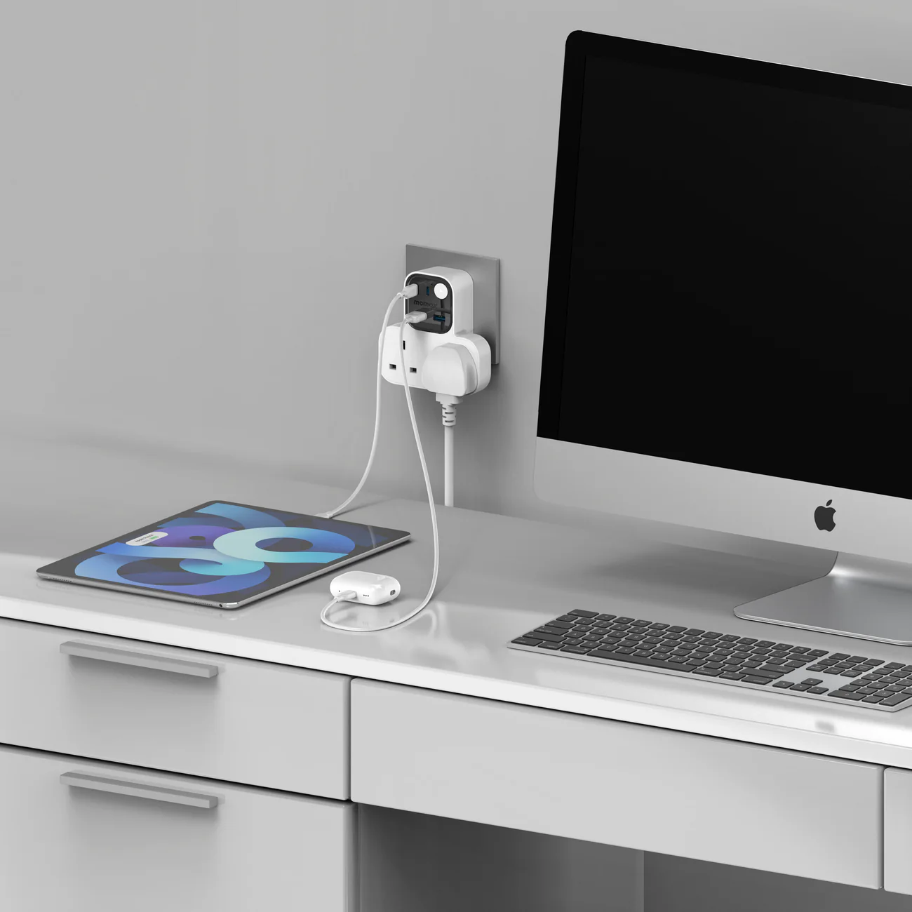 1-Charge Work Flow T-Shaped Extension Cord With 2 Sockets, 2 USB-A and 2 USB-C Ports