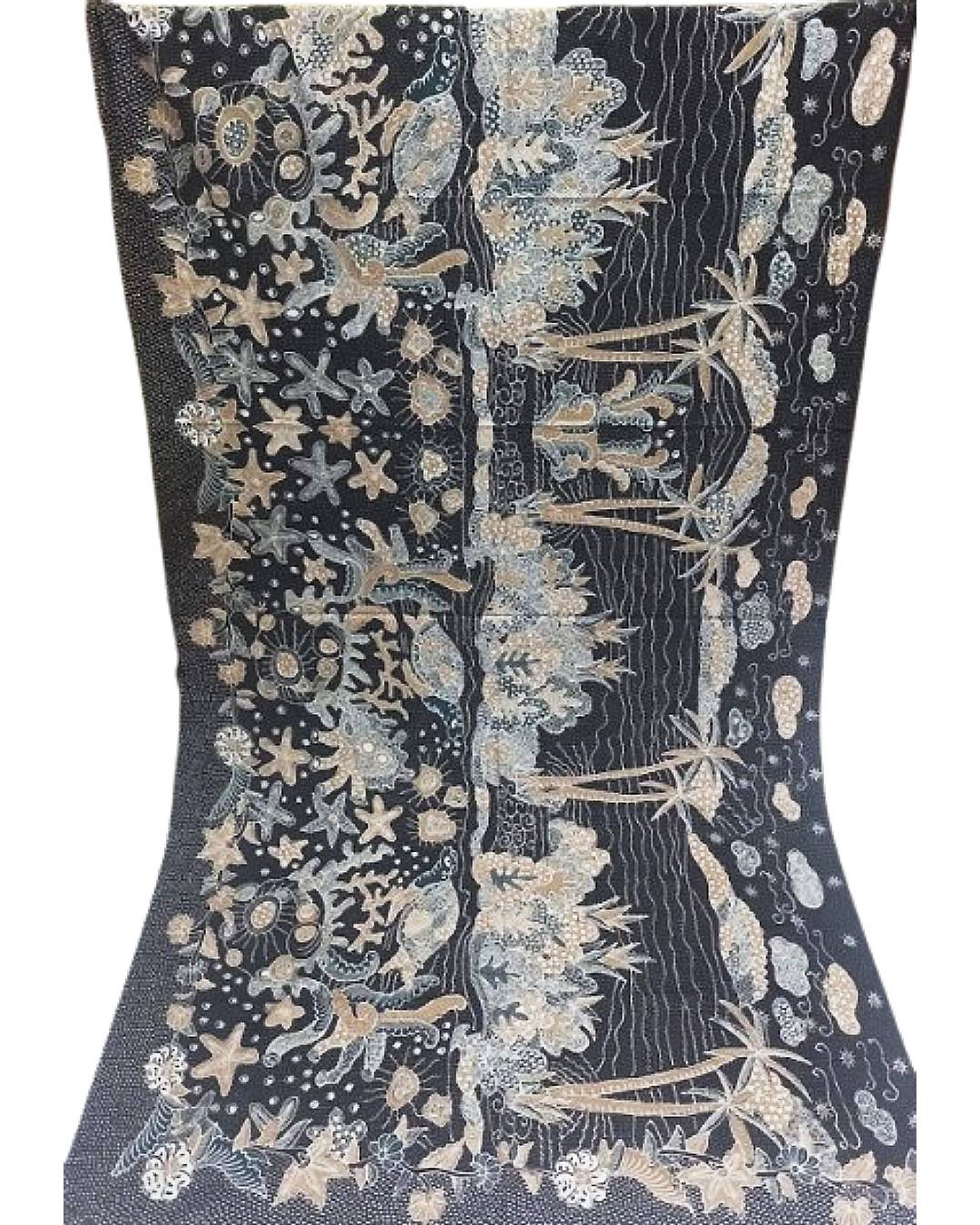 Nyana Hand Drawn Batik Tulis (Natural Dye)