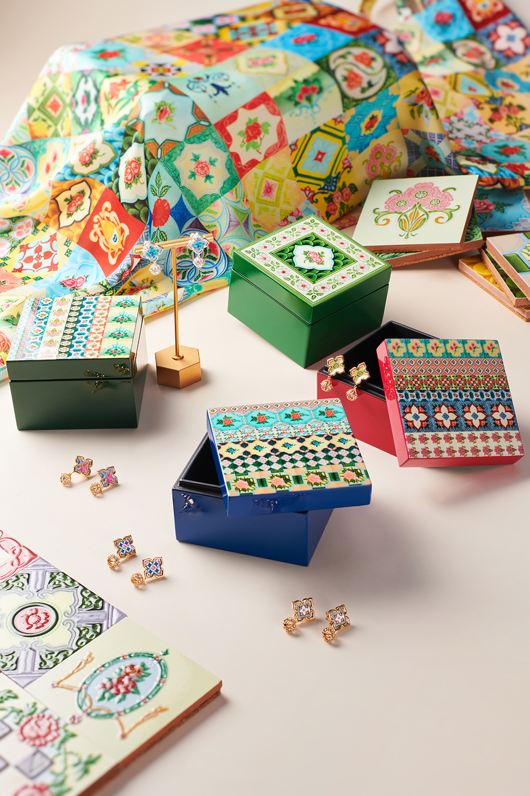 Peranakan Trinket Box Mini - Peranakan Grace