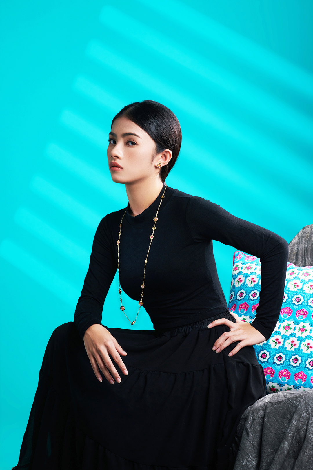 Reversible Spanish Medallion Long Necklace - Royal