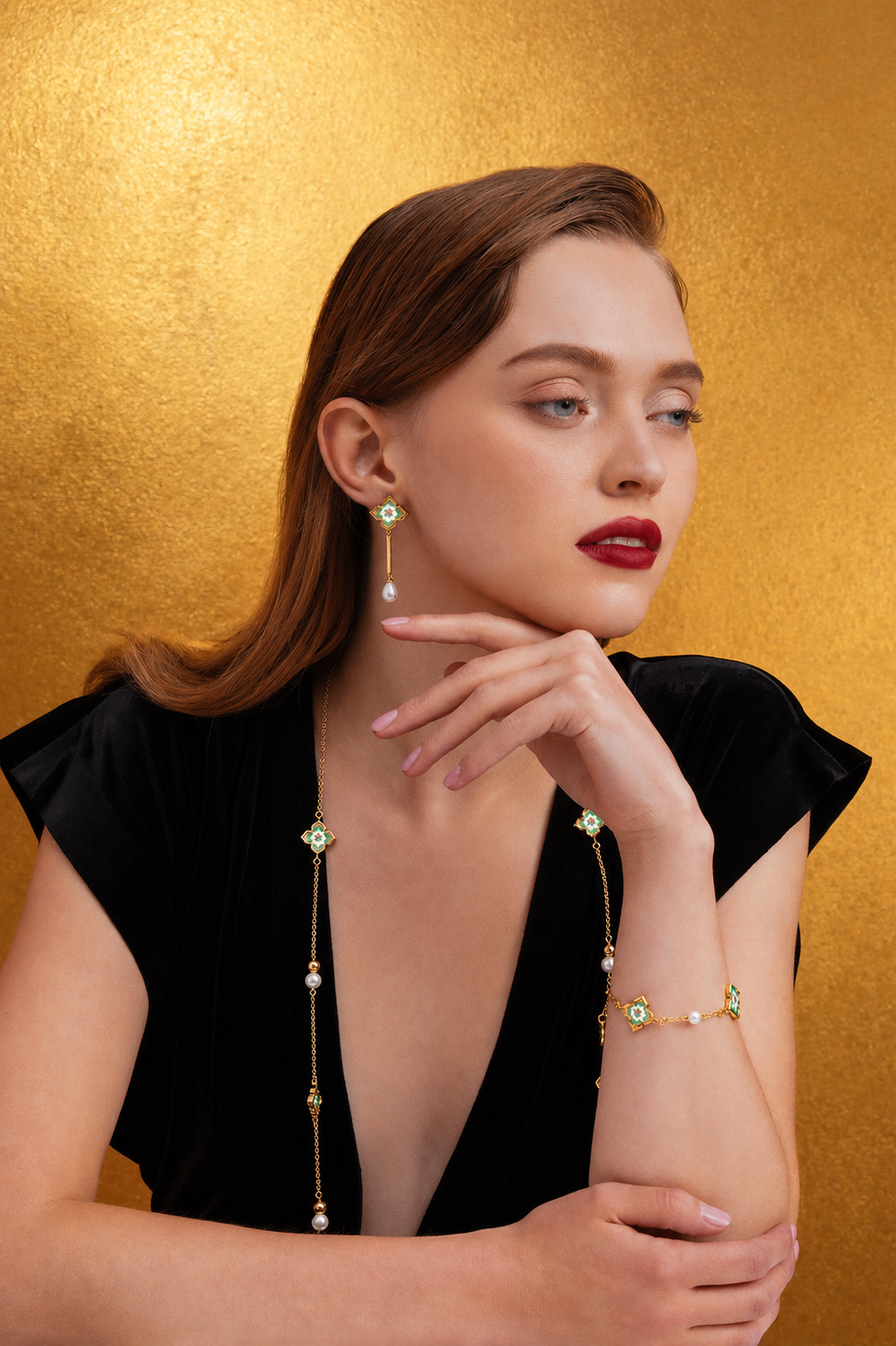 Peranakan Floral Pearl Bracelet - Emerald