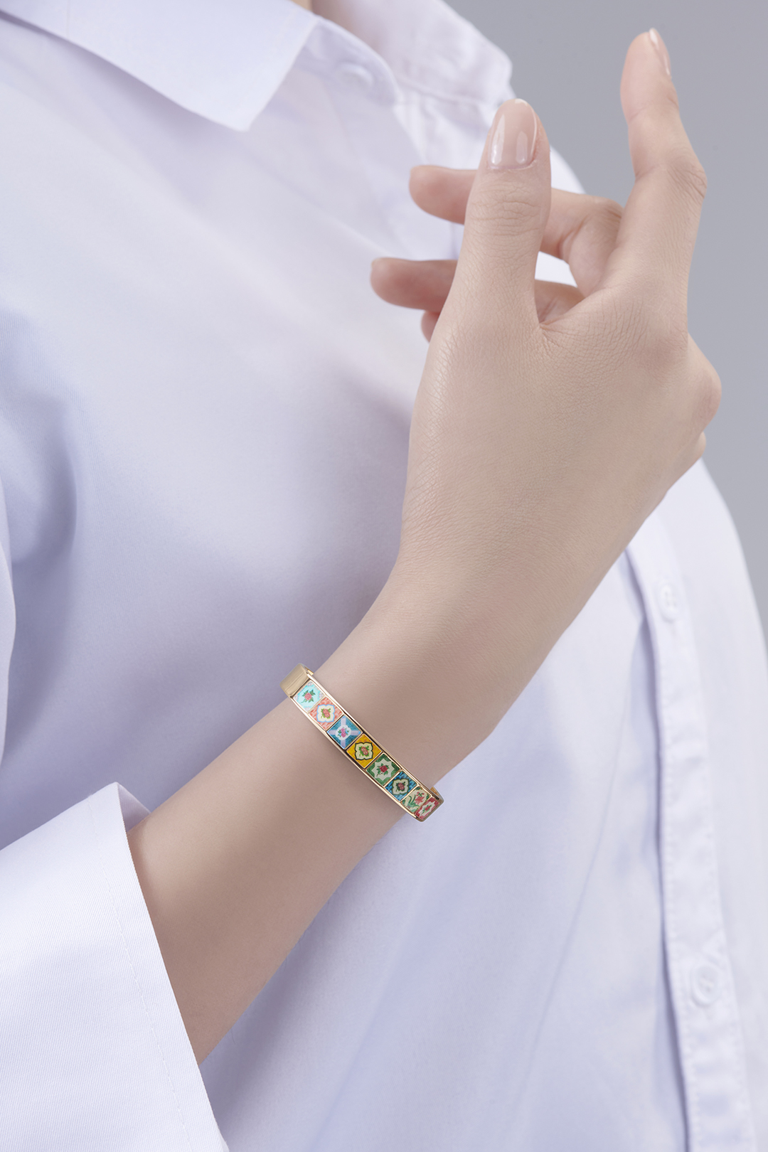 Peranakan Multichromatic Bangle