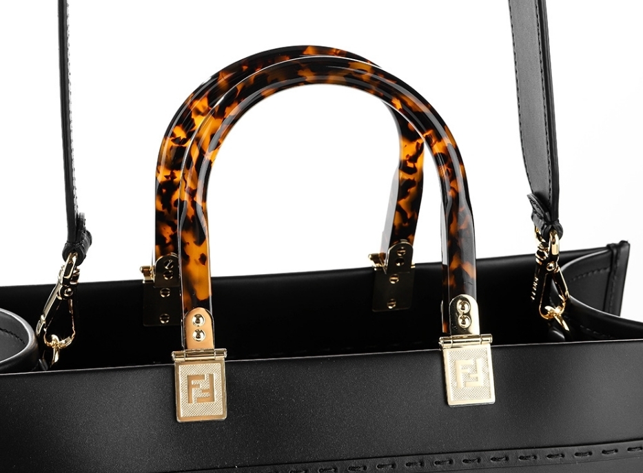 【2024】☆FENDI サンシャイン ミディアム ショッパー☆超人気