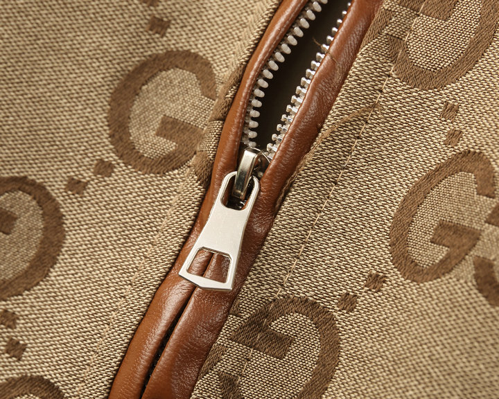 【GUCCI  公式旗艦店】グッチ  ジャケット着好評に付き再入荷！