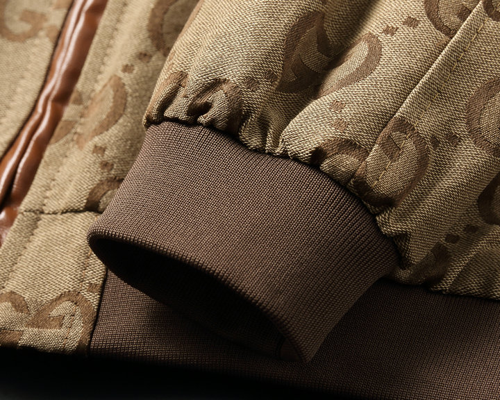 【GUCCI  公式旗艦店】グッチ  ジャケット着好評に付き再入荷！