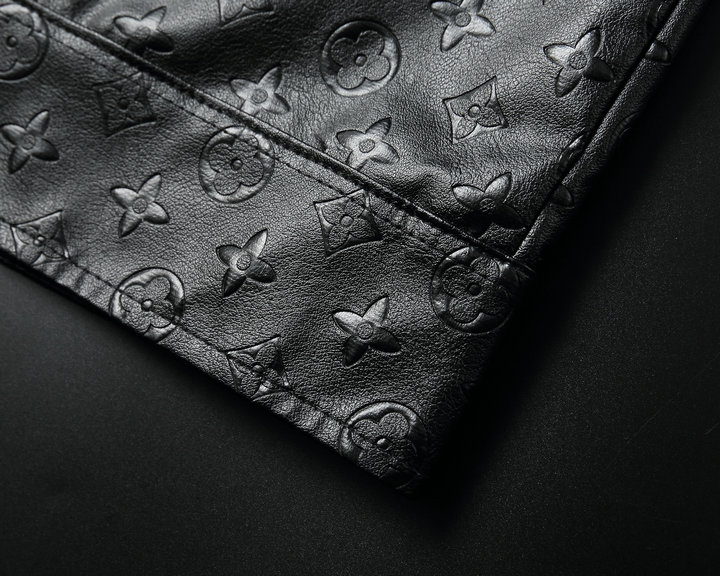 【LOUIS VUITTON  公式旗艦店】ルイヴィトン ジャケット着好評に付き再入荷！