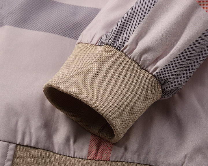 【BURBERRY 公式旗艦店】バーバリー  ジャケット着好評に付き再入荷！