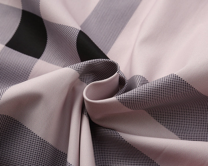 【BURBERRY 公式旗艦店】バーバリー  ジャケット着好評に付き再入荷！