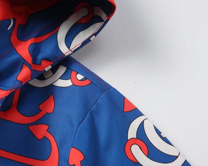 【GUCCI  公式旗艦店】グッチ  ジャケット着好評に付き再入荷！