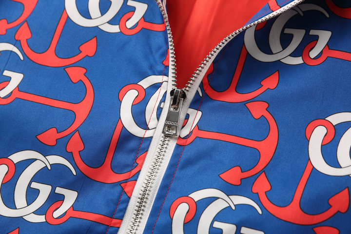 【GUCCI  公式旗艦店】グッチ  ジャケット着好評に付き再入荷！