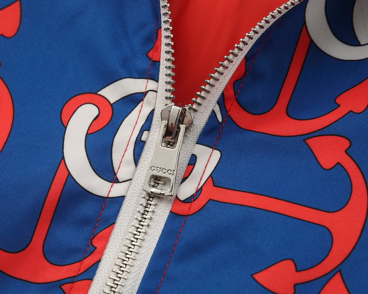 【GUCCI  公式旗艦店】グッチ  ジャケット着好評に付き再入荷！