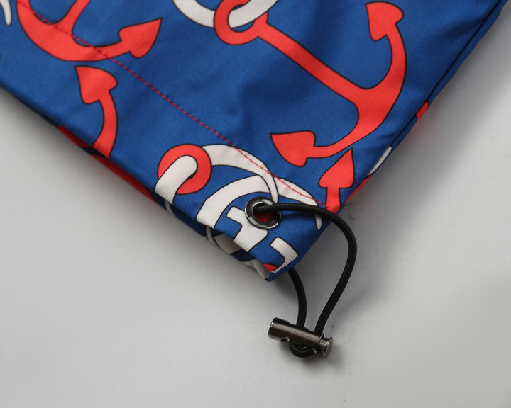 【GUCCI  公式旗艦店】グッチ  ジャケット着好評に付き再入荷！