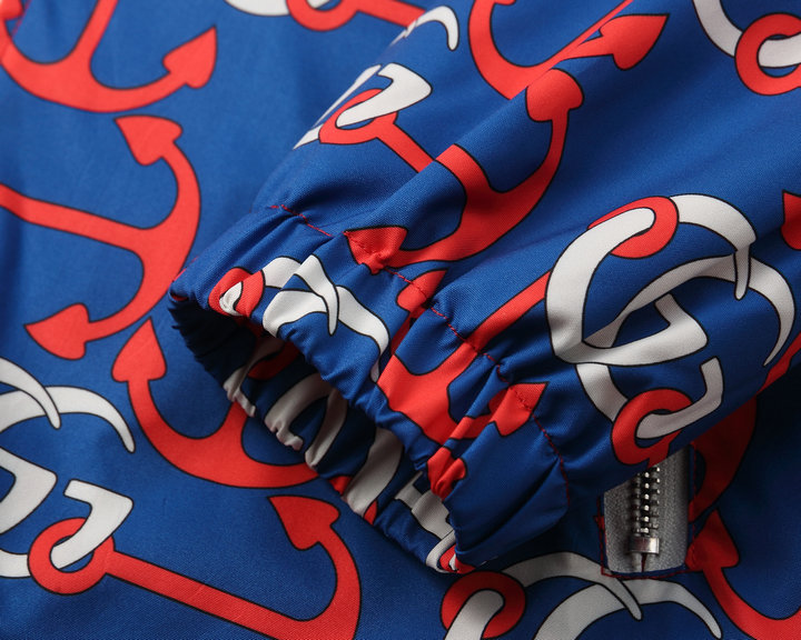 【GUCCI  公式旗艦店】グッチ  ジャケット着好評に付き再入荷！